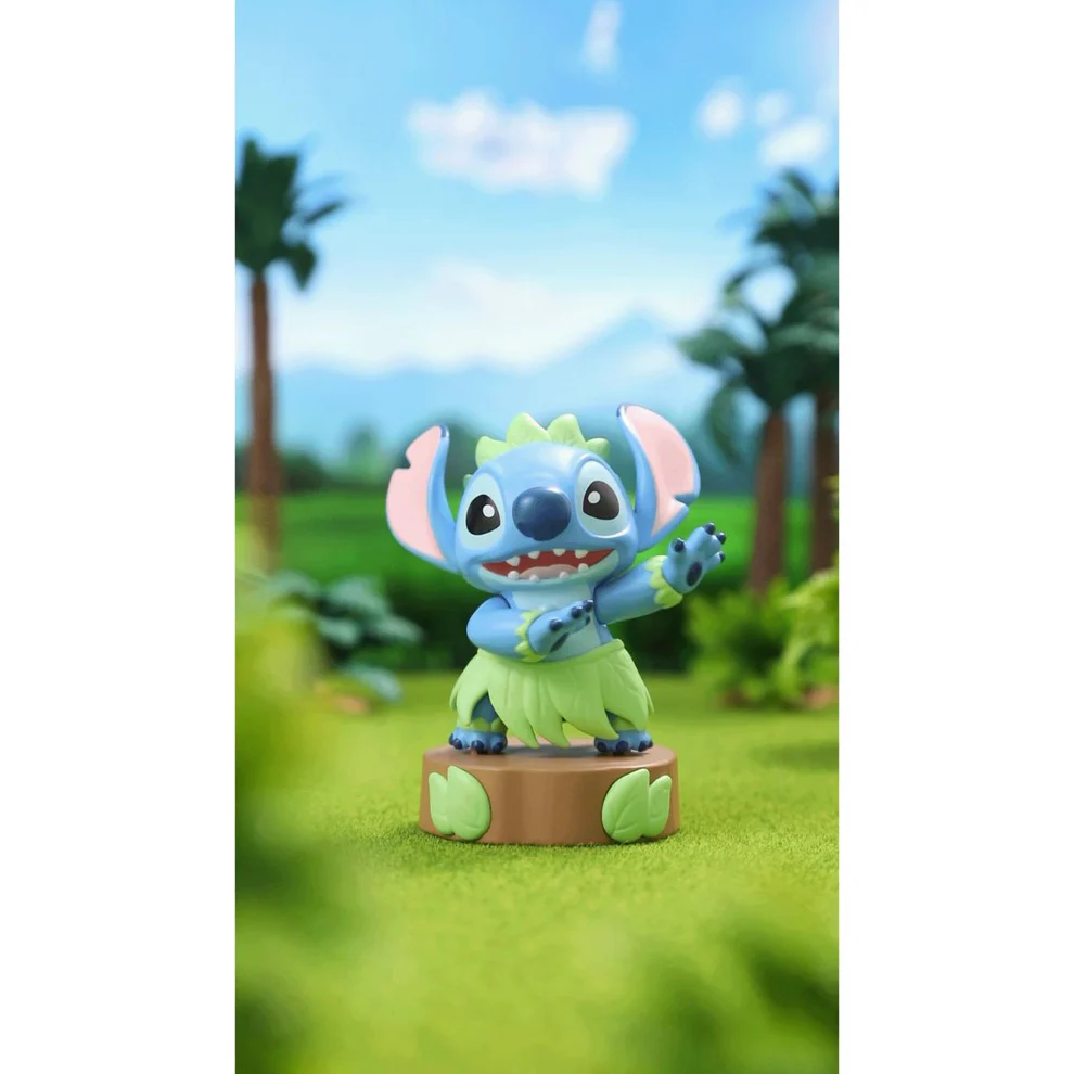 hop-mu-disney-stitch-cute-action-series-top-toy-1